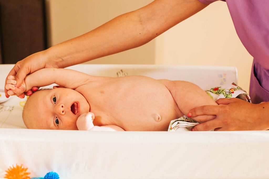 Le RGO du nourrisson (4) : traitement naturel et acupuncture